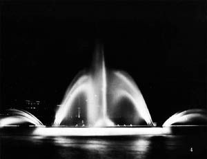 Liege Expo 1939 - Le jet d'eau de cent mètres