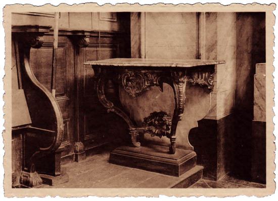 Saint Remacle au Pont - Table de Crédence